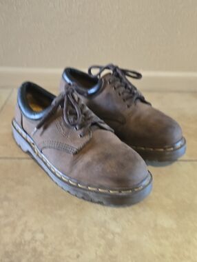 Dr. Martens Brown Leather Oxford Made In England Shoes 6UK, US 7M, US 8W Vintage